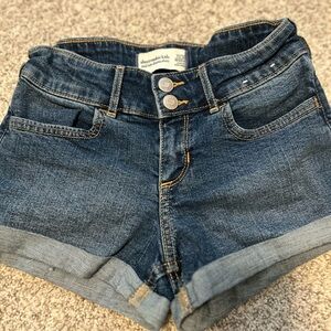 Abercrombie Kids Mid Rise Shortie Shorts